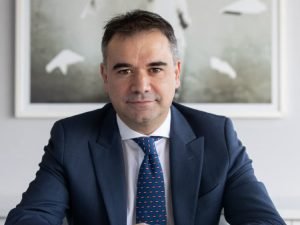 Berruga Luis Global X